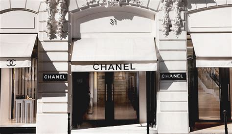 how many chanel stores are there in the world|Chanel stores in europe.